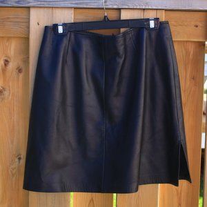 Danier Size 10 Black Leather Skirt
